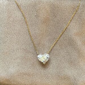 2ct Geniune Heart Diamond Solitaire on a 14kt Gold  Chain with IGI Certificate